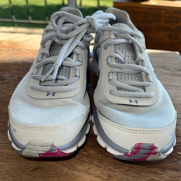 Under Armour Womens Charged Assert 8 3024625-100 Gray Running Shoes Sneakers 7 - Picture 3 of 11